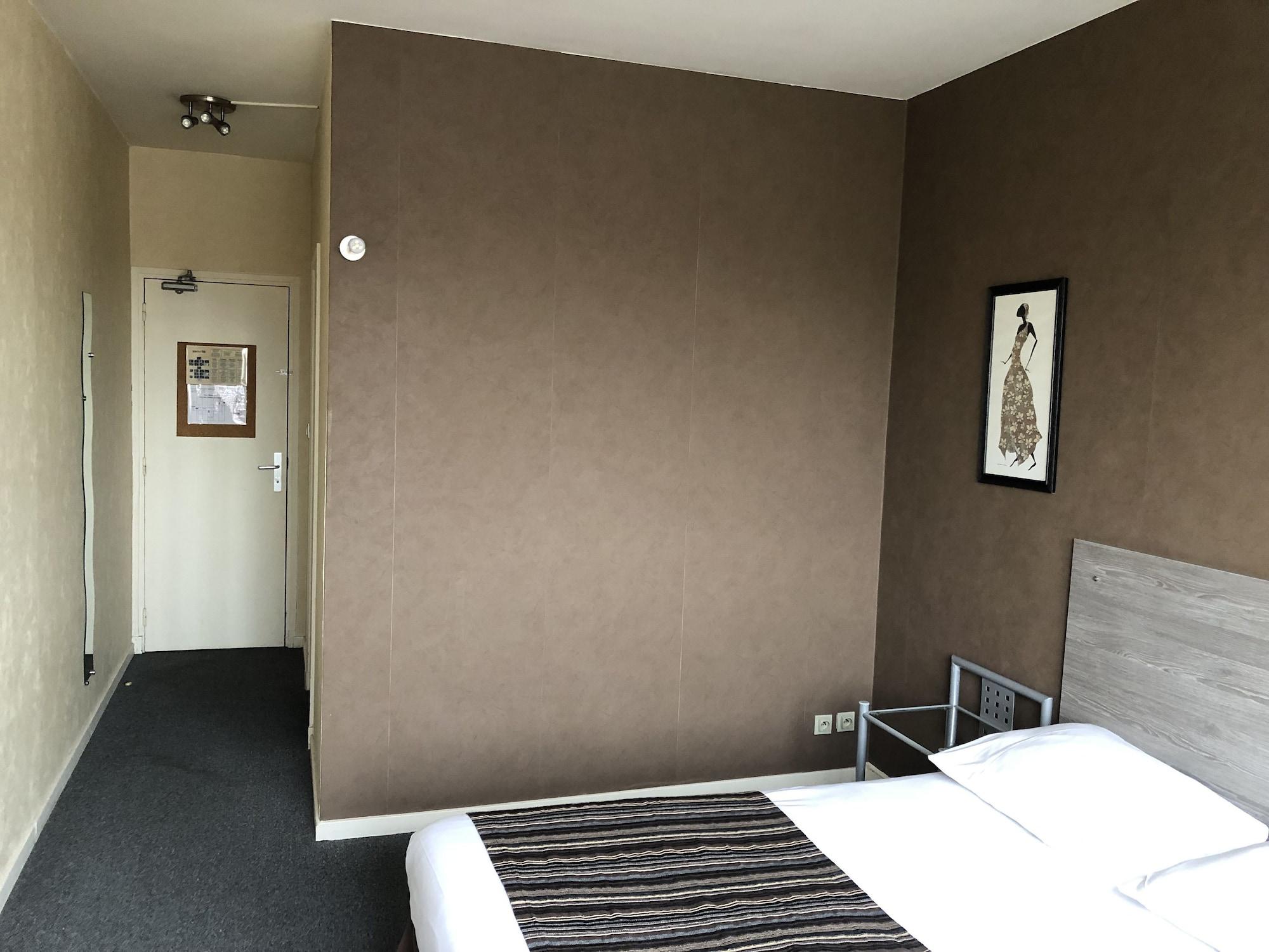 Saint-Priest-en-Jarez Adonis Lyon Est Hotel Artys מראה חיצוני תמונה