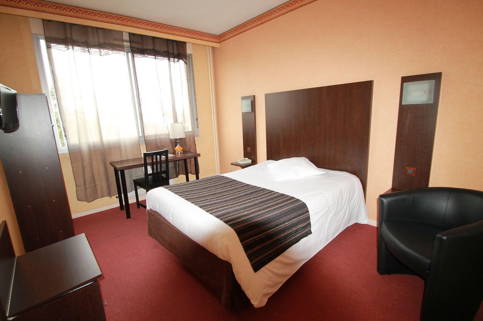 Saint-Priest-en-Jarez Adonis Lyon Est Hotel Artys מראה חיצוני תמונה